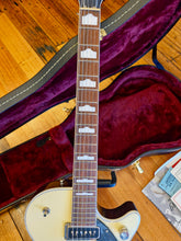 Load image into Gallery viewer, Gretsch G6128T Players Edition DS

