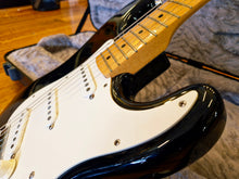 Load image into Gallery viewer, 1983 Dan Smith Era Fender Stratocaster - Black
