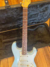 Load image into Gallery viewer, Fender Stratocaster Partscastor (Custom Build)
