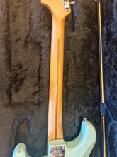 Load image into Gallery viewer, Fender Tom Delonge Stratocaster - 2002
