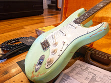 Load image into Gallery viewer, Fender Custom Shop Masterbuilt ’60s Stratocaster Heavy Relic – Surf Green
