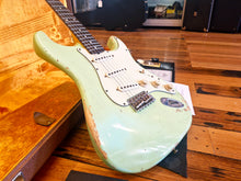 Load image into Gallery viewer, Fender Custom Shop Masterbuilt ’60s Stratocaster Heavy Relic – Surf Green
