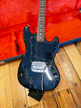 Load image into Gallery viewer, 1978 Fender Bronco – Original Case
