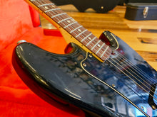 Load image into Gallery viewer, 1978 Fender Bronco – Original Case
