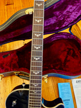 Load image into Gallery viewer, Gretsch Electromatic Nick-13 Signature Tiger Jet - Black
