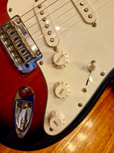 Load image into Gallery viewer, Fender Player Stratocaster MN 3TS - 2020
