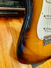 Load image into Gallery viewer, Fender American Vintage '57 Reissue Stratocaster - 1994/1995
