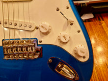 Load image into Gallery viewer, Fender Squire Classic Vibe '60s Stratocaster
