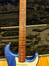 Load image into Gallery viewer, Fender '62 JVRI Stratocaster - 2015
