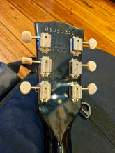 Load image into Gallery viewer, Gibson Les Paul Junior Black – Made in USA

