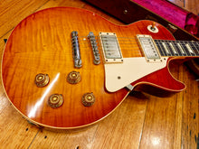 Load image into Gallery viewer, Gibson Custom Shop 2014 Les Paul R9 Flame Top
