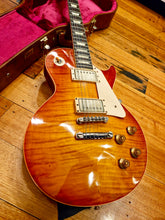 Load image into Gallery viewer, Gibson Custom Shop 2014 Les Paul R9 Flame Top
