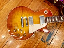 Load image into Gallery viewer, Gibson Custom Shop 2014 Les Paul R8
