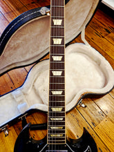 Load image into Gallery viewer, Gibson SG Standard Ebony- 2011

