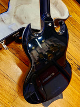 Load image into Gallery viewer, Gibson SG Standard Ebony- 2011
