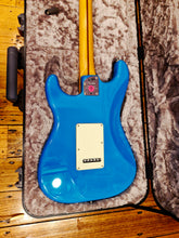 Load image into Gallery viewer, Fender American Professional II Miami Blue - 2021
