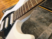 Load image into Gallery viewer, Musicman Sterling SUB

