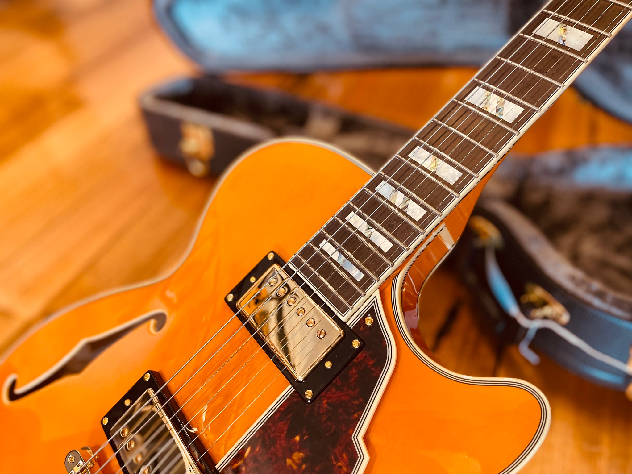 D'ANGELICO EXCEL SS – Classic Guitars and Amps