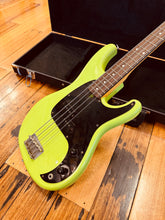 Load image into Gallery viewer, Ibanez Roadstar II – 1986 (Japan)

