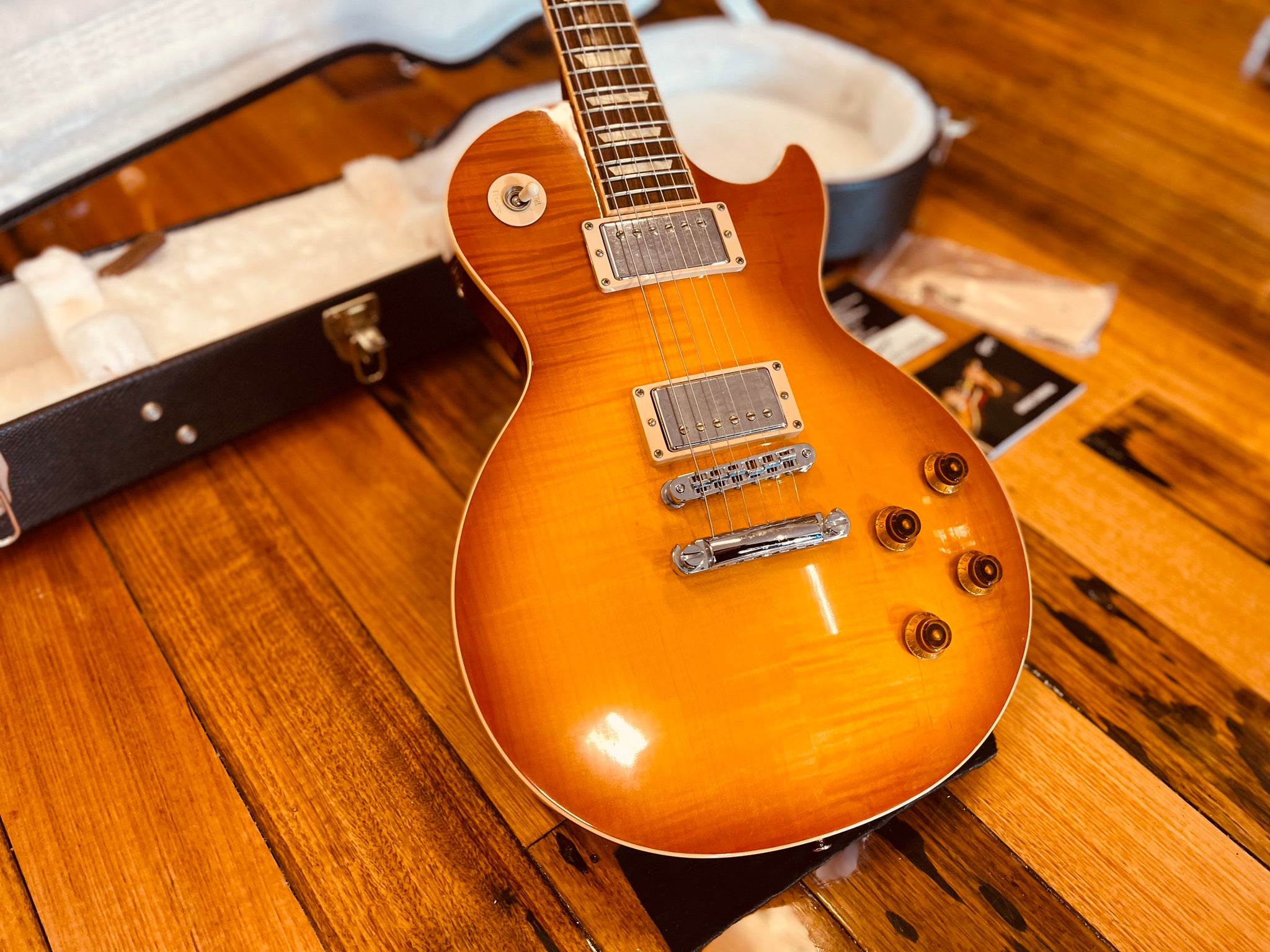 Gibson Les Paul standard plus – Classic Guitars and Amps