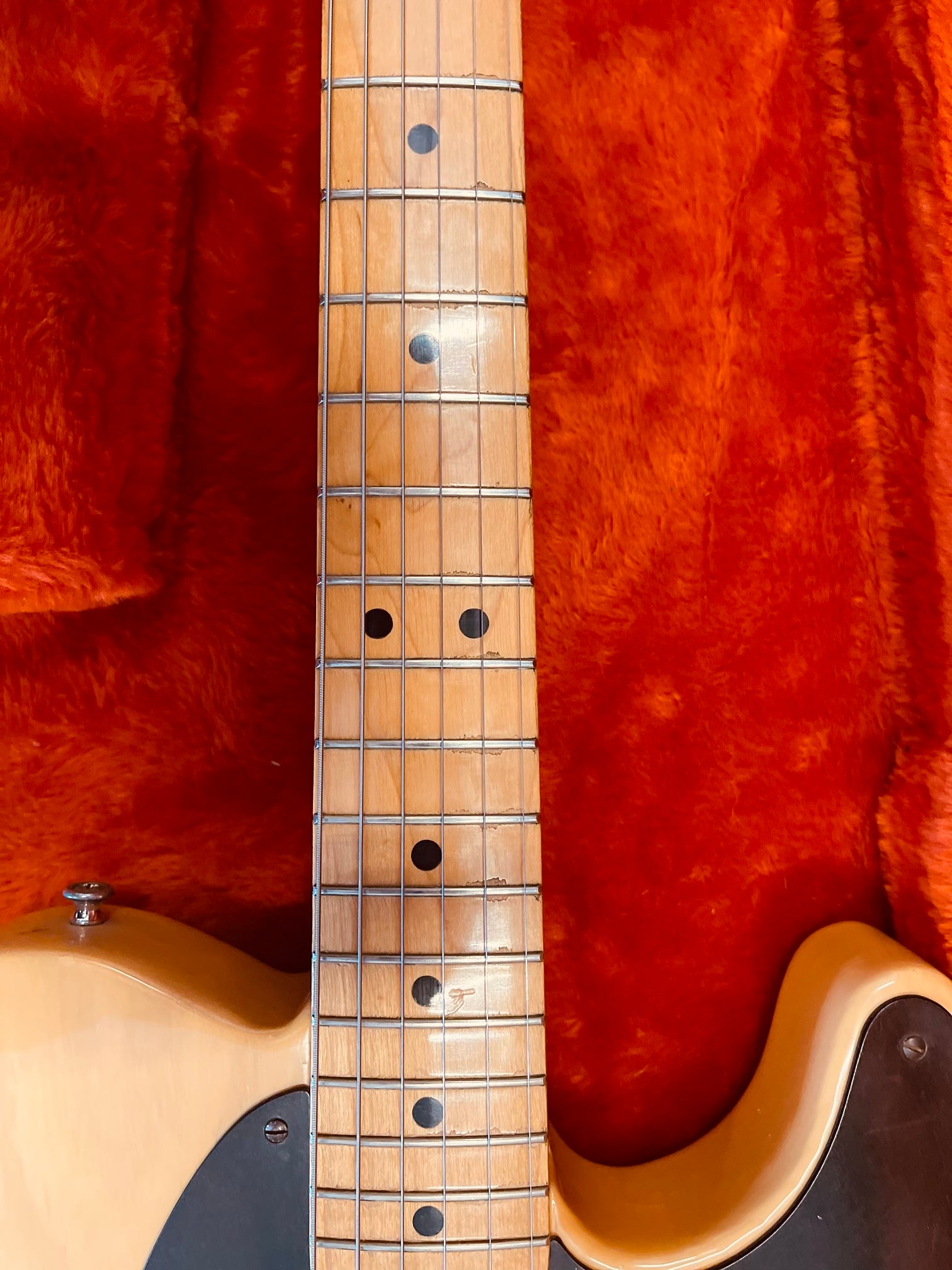 Fender Telecaster 1982/52 reissue – Classic Guitars and Amps