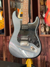 Load image into Gallery viewer, Fender American Standard Stratocaster HH
