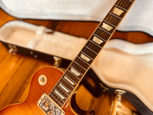 Load image into Gallery viewer, Gibson Les Paul standard plus
