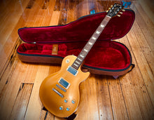 Load image into Gallery viewer, Gibson Les Paul Tribute Gold top
