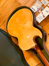 Load image into Gallery viewer, Gibson ES-175 Yamano (2006)
