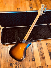Load image into Gallery viewer, Fender Precision Bass
