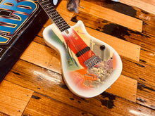 Load image into Gallery viewer, Gretsch Traveling Wilburys
