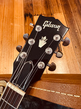 Load image into Gallery viewer, Gibson ES-335 Figured
