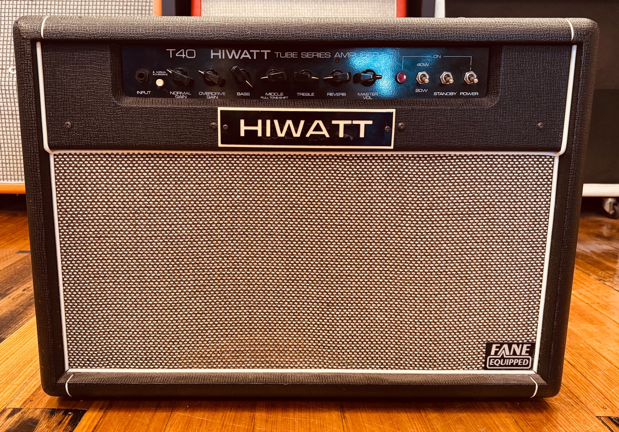 Hiwatt T40 Combo – Classic Guitars and Amps
