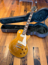 Load image into Gallery viewer, Tokai Love Rock Gold Top – P90
