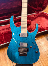 Load image into Gallery viewer, Ibanez Prestige 2019 - Frozen Ocean
