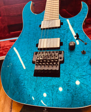Load image into Gallery viewer, Ibanez Prestige 2019 - Frozen Ocean
