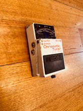 Load image into Gallery viewer, Boss Chromatic Tuner TU-2

