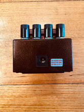 Load image into Gallery viewer, Boss Super Octave Oc-3
