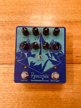 Load image into Gallery viewer, EarthQuaker devices- Pyramids Stereo Flanger
