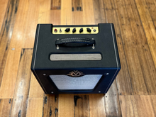 Load image into Gallery viewer, The Valve Amplifier
