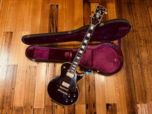 Load image into Gallery viewer, Gibson Les Paul Custom (1970)
