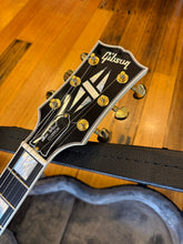 Load image into Gallery viewer, Gibson Les Paul Custom shop 2021 - Alpine White
