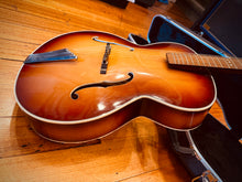 Load image into Gallery viewer, Hofner Senator
