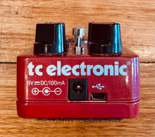 Load image into Gallery viewer, Tc Electronic Hall of Fame Reverb
