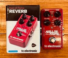 Load image into Gallery viewer, Tc Electronic Hall of Fame Reverb
