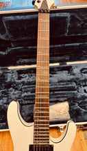 Load image into Gallery viewer, Ibanez S570B
