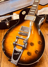 Load image into Gallery viewer, Gibson 2009 Florentine Les Paul
