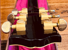 Load image into Gallery viewer, Gibson 1995 Custom Les Paul
