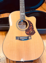 Load image into Gallery viewer, Maton Messiah EM100
