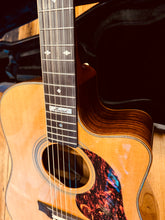 Load image into Gallery viewer, Maton Messiah EM100
